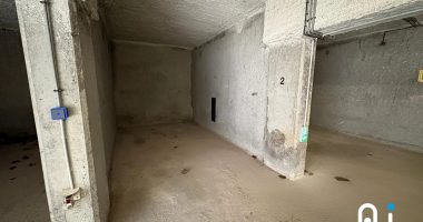 03831096
