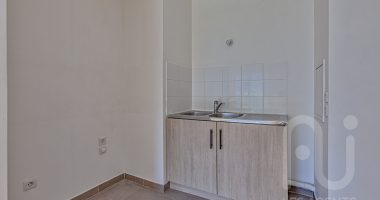 3845019b
