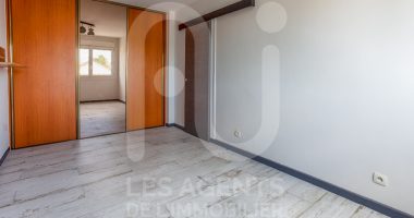 7c75052a
