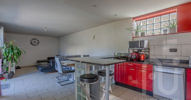 7f097142