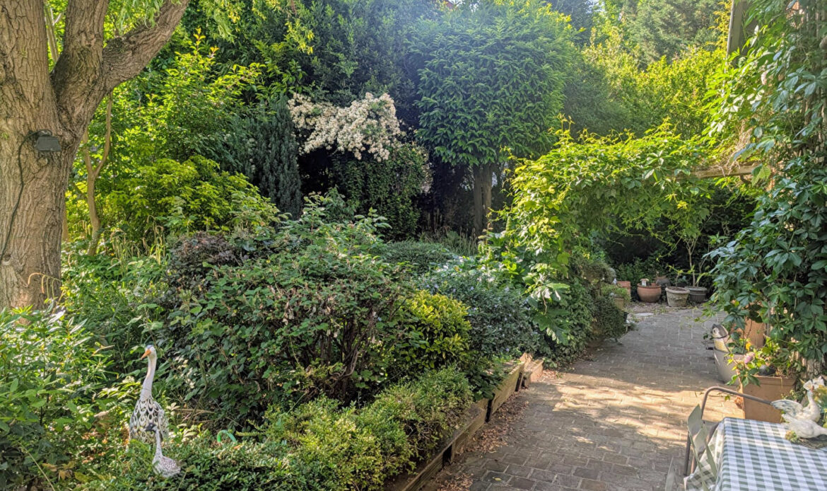 0949532a