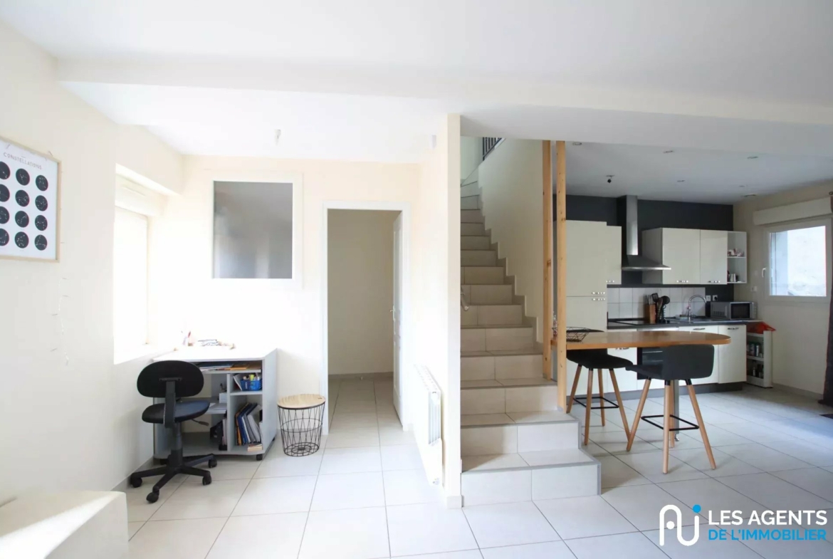 acb6075b25adc0e6b55d60f3564db03f_035a24dd7d_1920-big