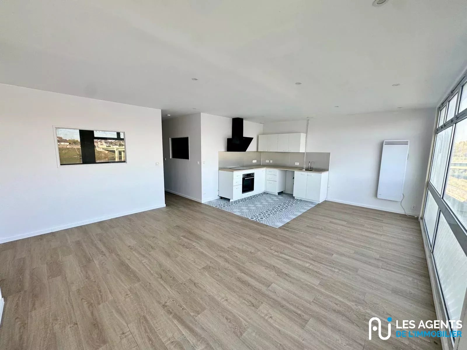 d2f345522b6d0d8a195d14d112e396fe_8a3d6b93a4_1600-big