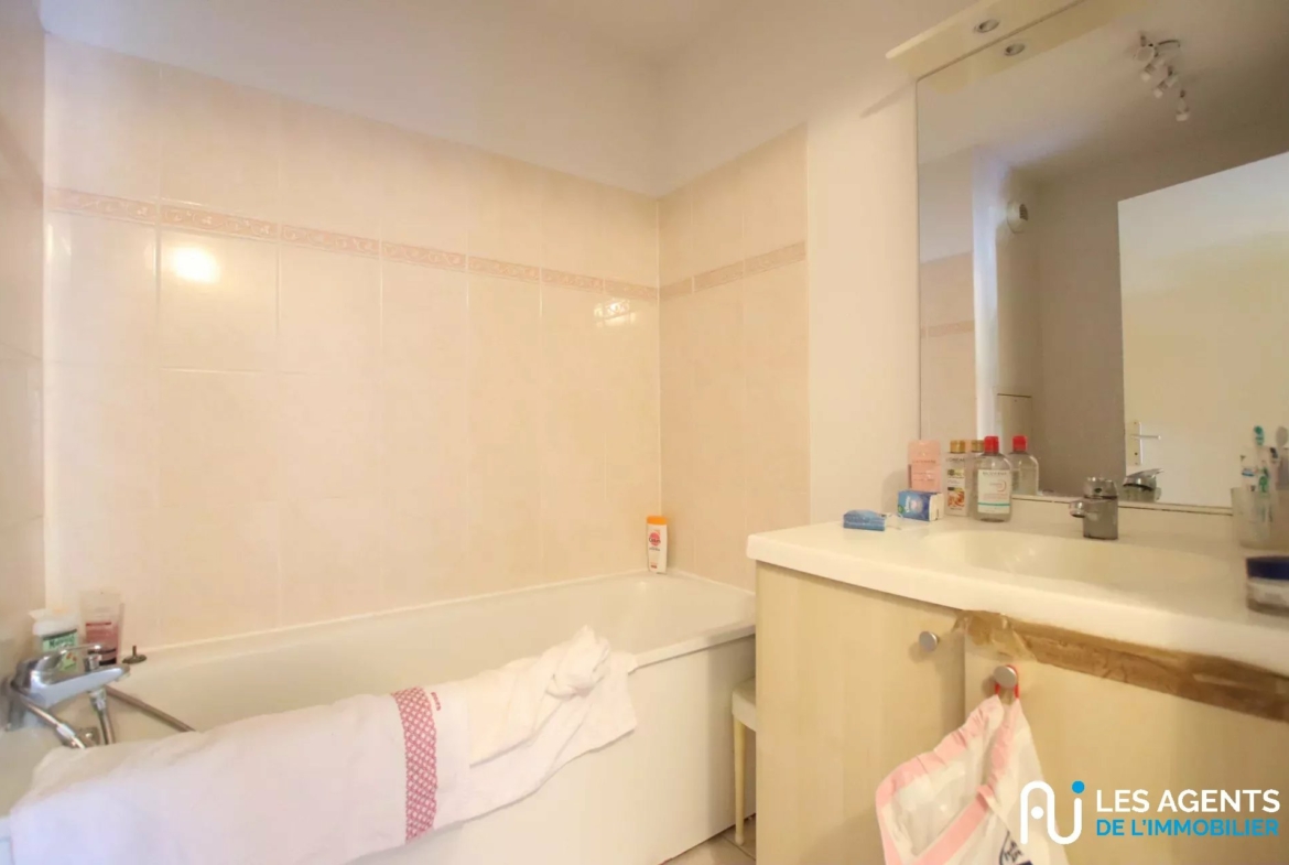 fca9a4890162e6b91c56be89521a088a_33730655b7_1920-big