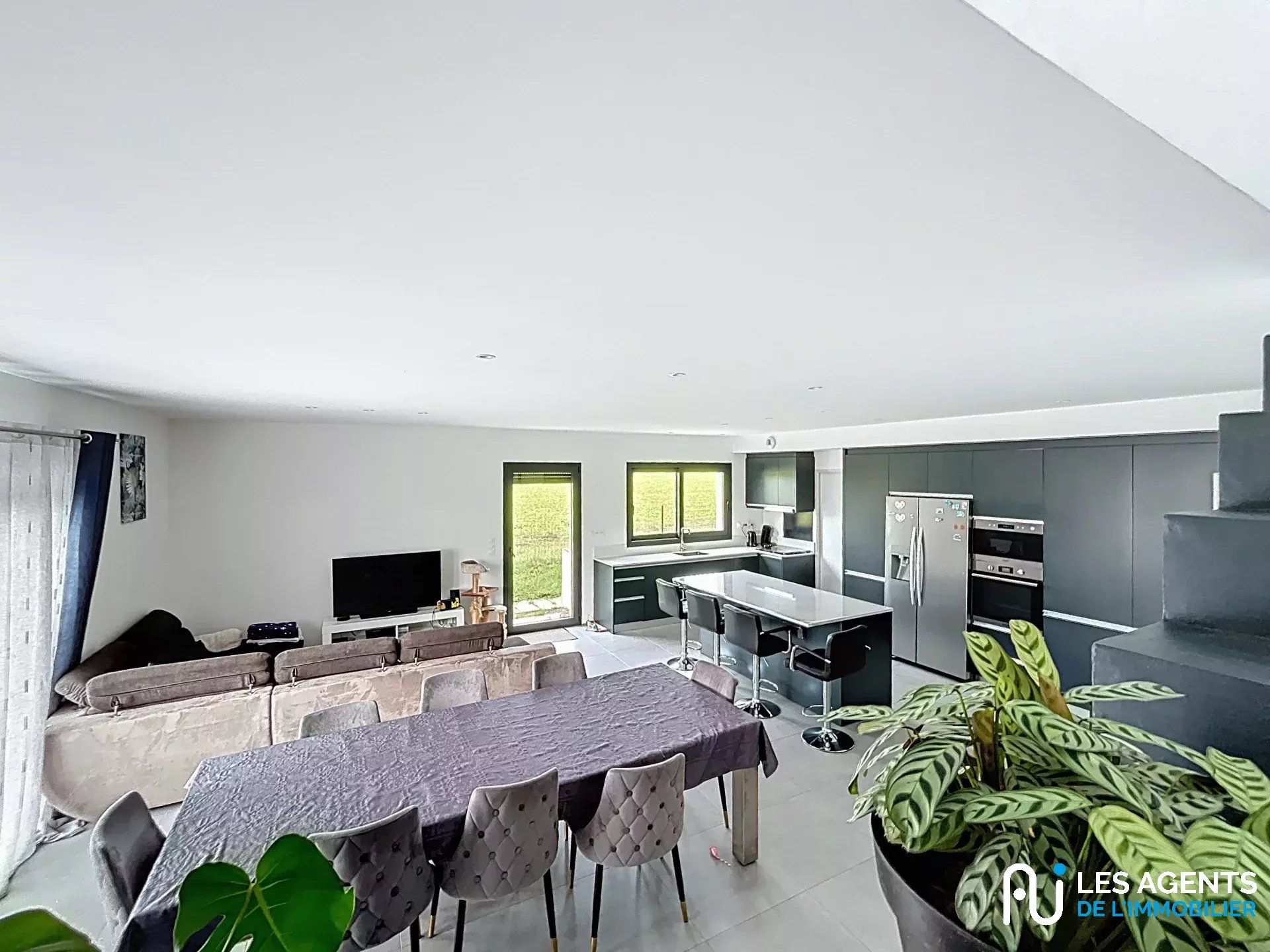 0909b8b2bd895b7a106273de24eaa025_1d660e3466_1920-big