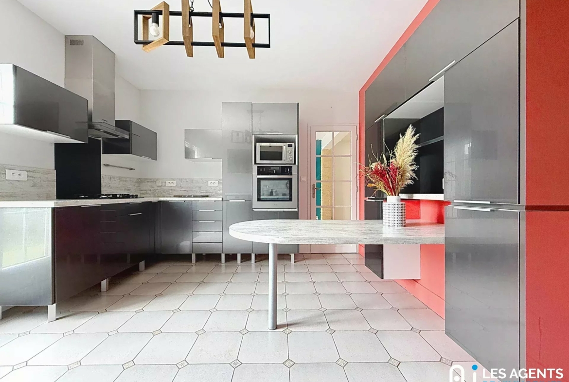 e1a2e4a8ddf05b3e4b1ebb0876923f68_3d4891a60c_1920-big