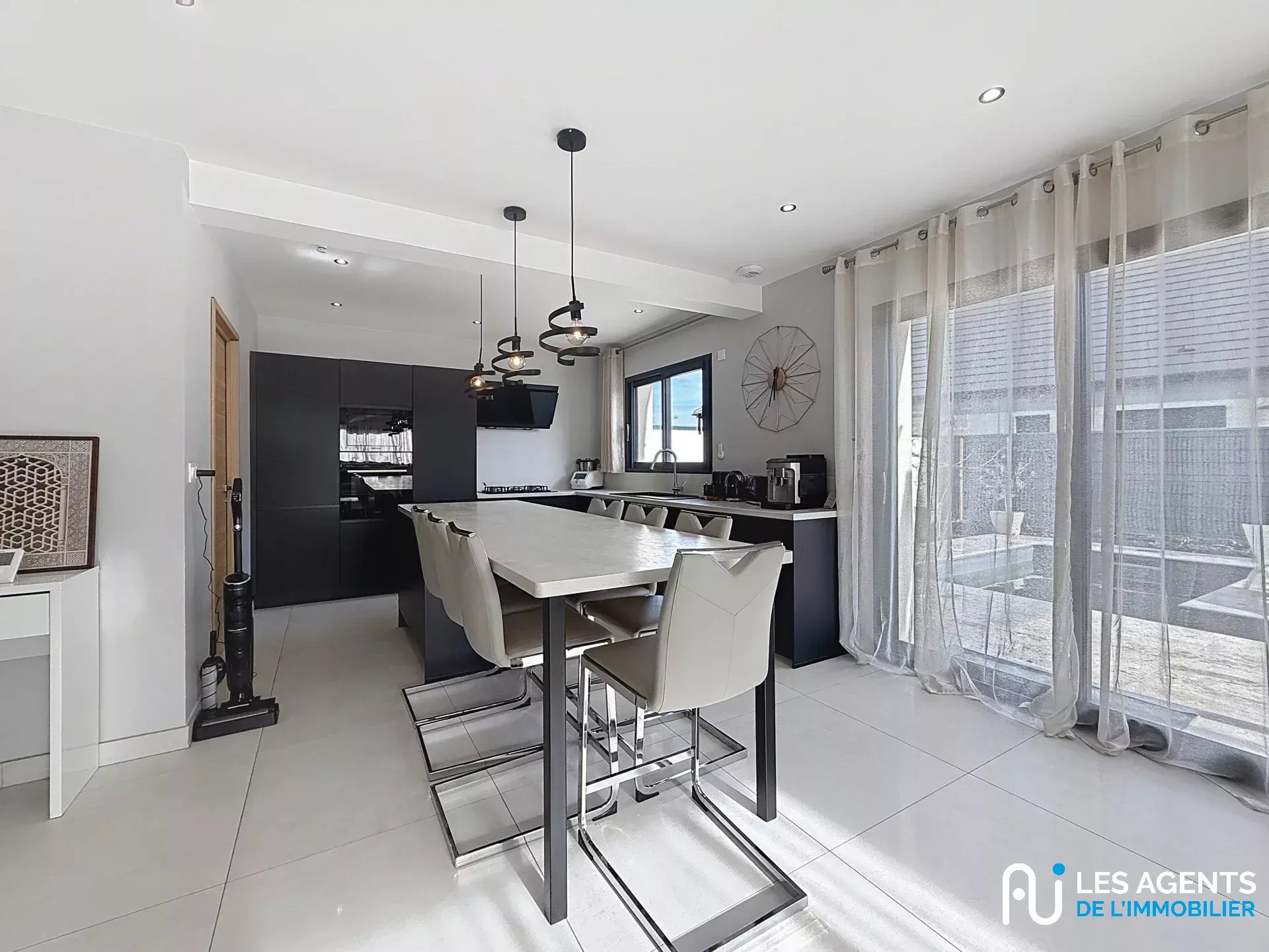 1a6319045ca782478a7c4d1c7c1b105c_20cddaf962_1920-big