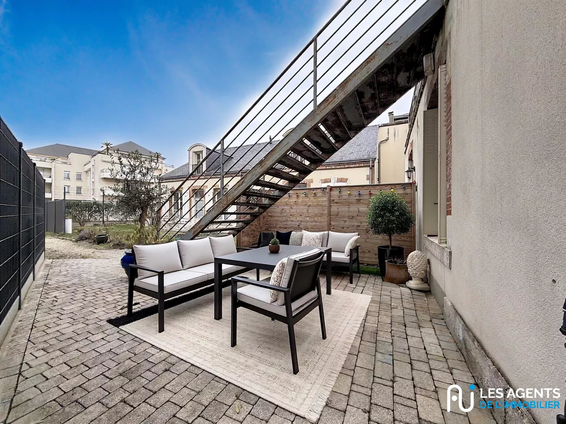 70a2408c96124f50820bda66ea8d93d5_7319ee45f8_1920-big