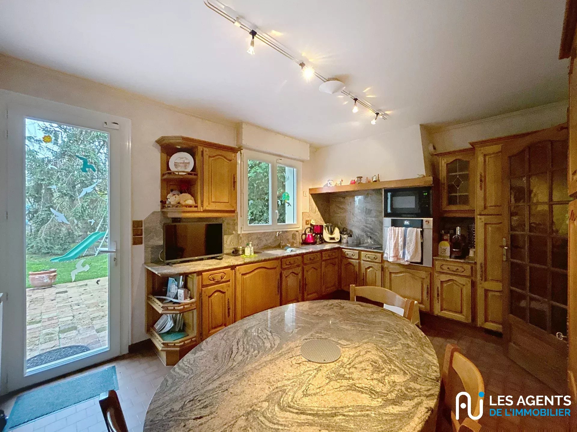 7a6e6365342630d14144ad5e7b2dac9d_d86855c740_1920-big