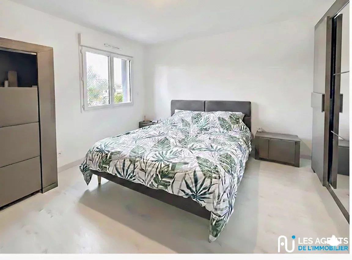 f47a1bb35227cb4b30d81d087bd7a5eb_05c96c0461_1152-big