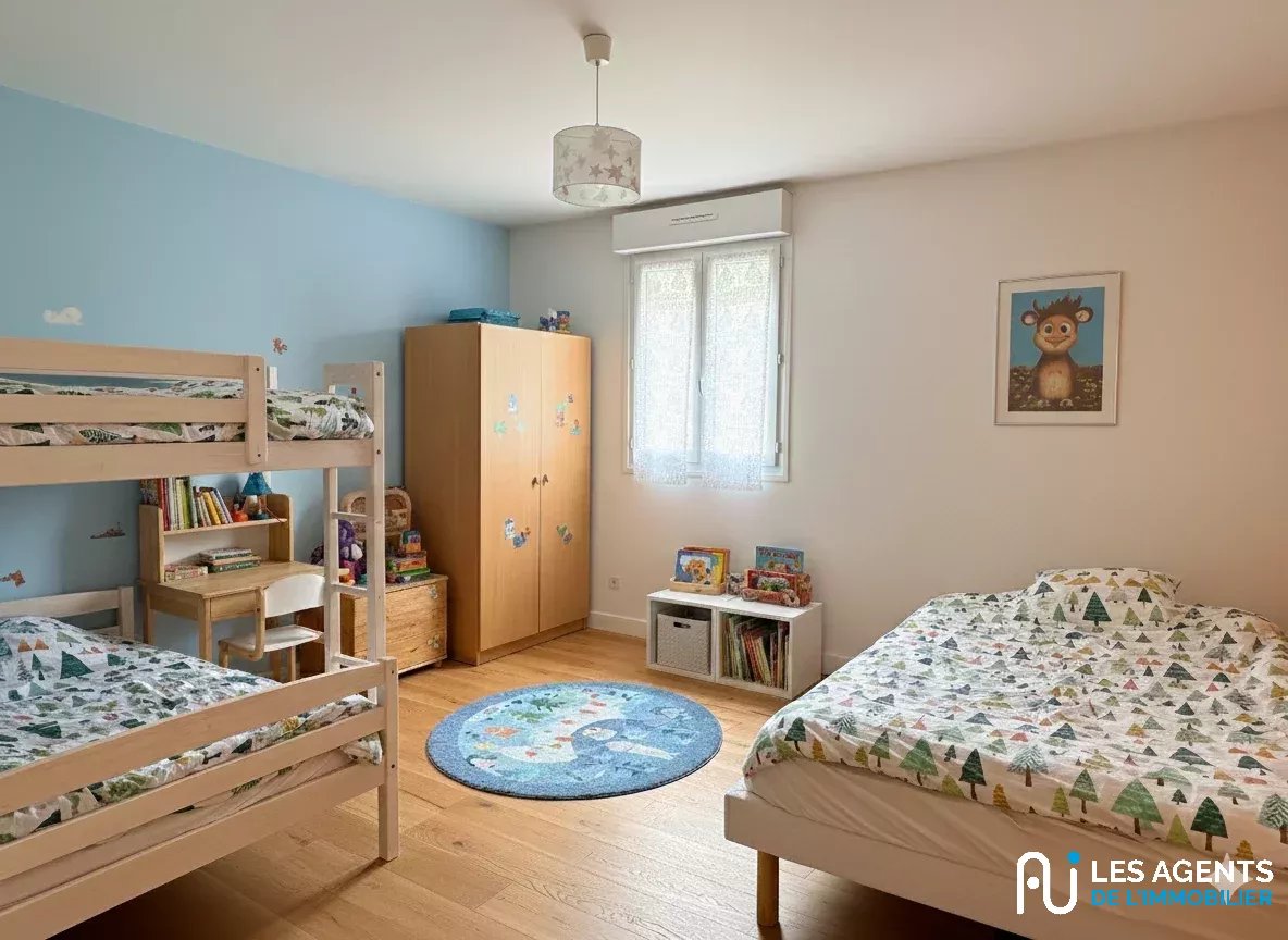 f4f798cbb6daa569d29fd27d30356097_3123542333_1184-big