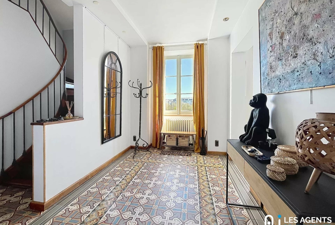 2f22f52f8659bcb878322feb7872076b_5c771602cb_1920-big