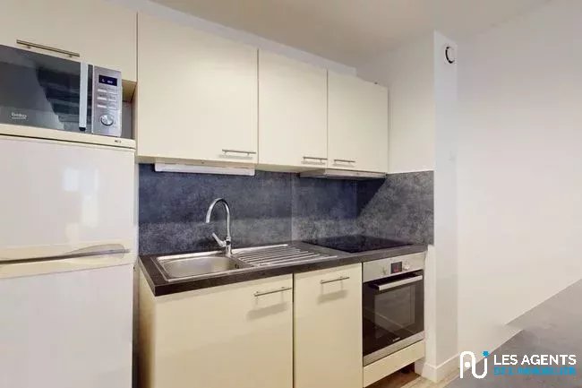 57e562a39e8daebe123d39b94f045f61_93f09c9c36_650-big