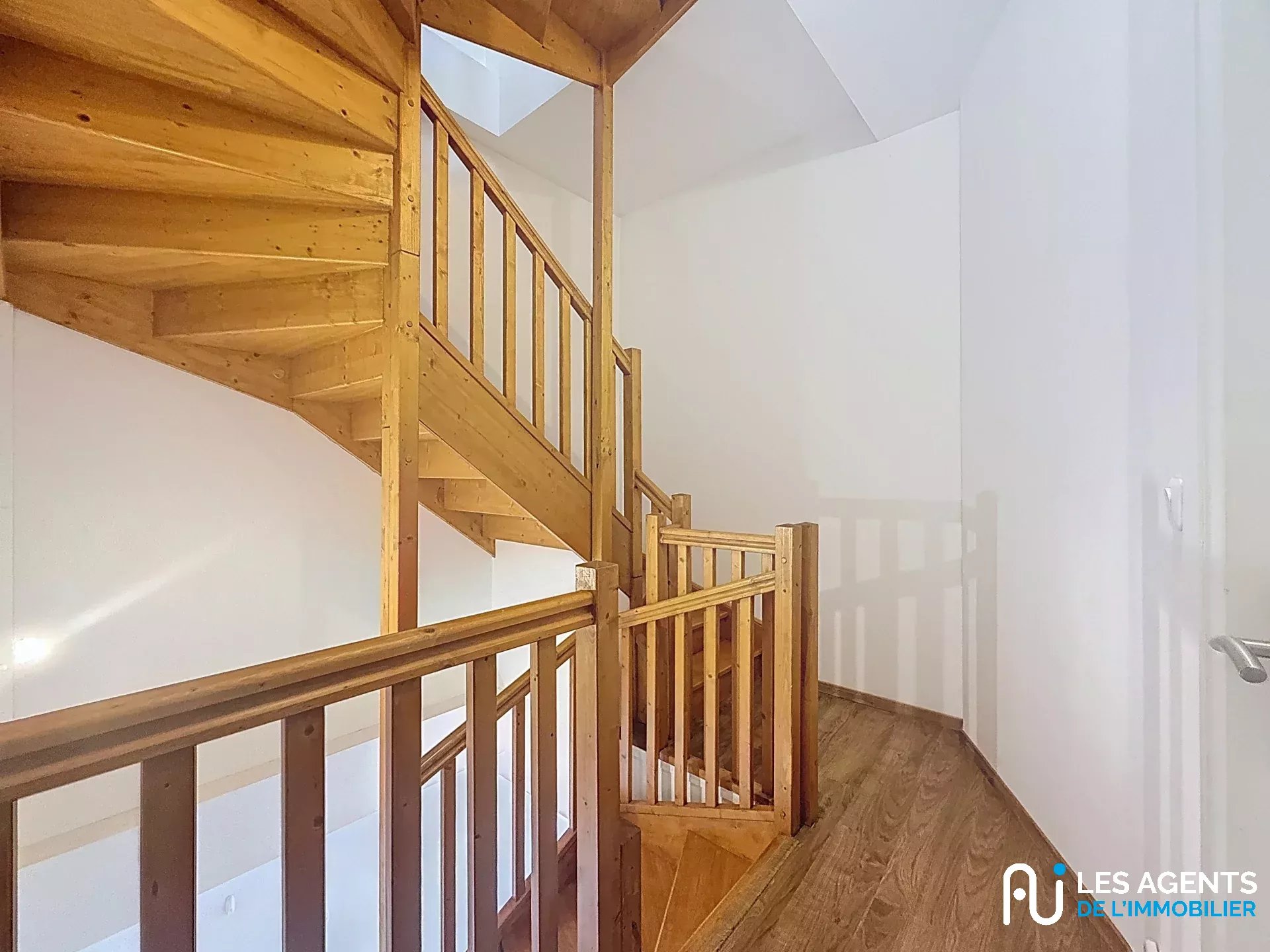 8fb575b80040221f6f7f2a24efcc8a65_b3a4045686_1920-big