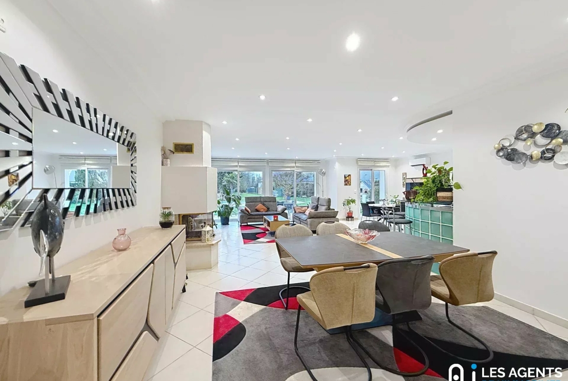 92addfd82567341aad4d054846dedcb2_7045456644_1920-big