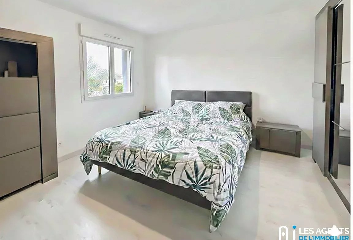 f47a1bb35227cb4b30d81d087bd7a5eb_05c96c0461_1152-big