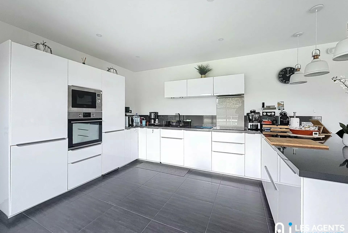 ff753ed7278419e1b151b839dd092ea0_d878145098_1920-big