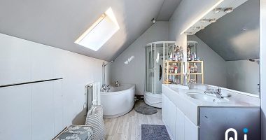574ec242