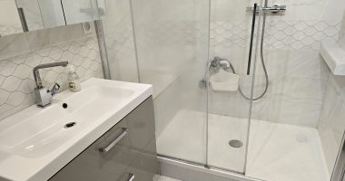 5c5717ef